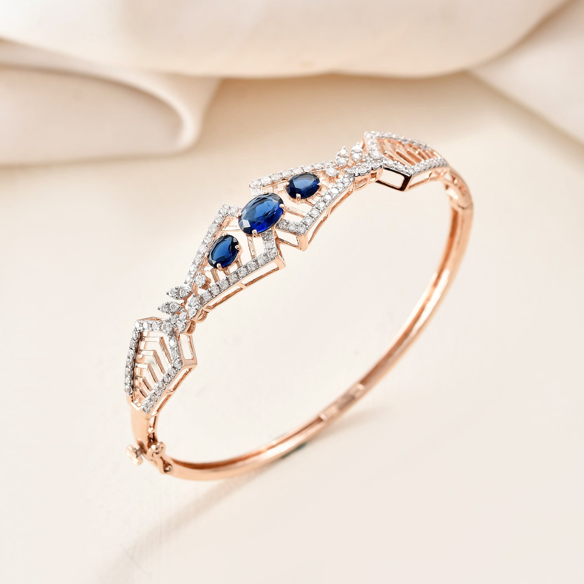 Blue Stone Diamond Bracelet For Women Oval Design