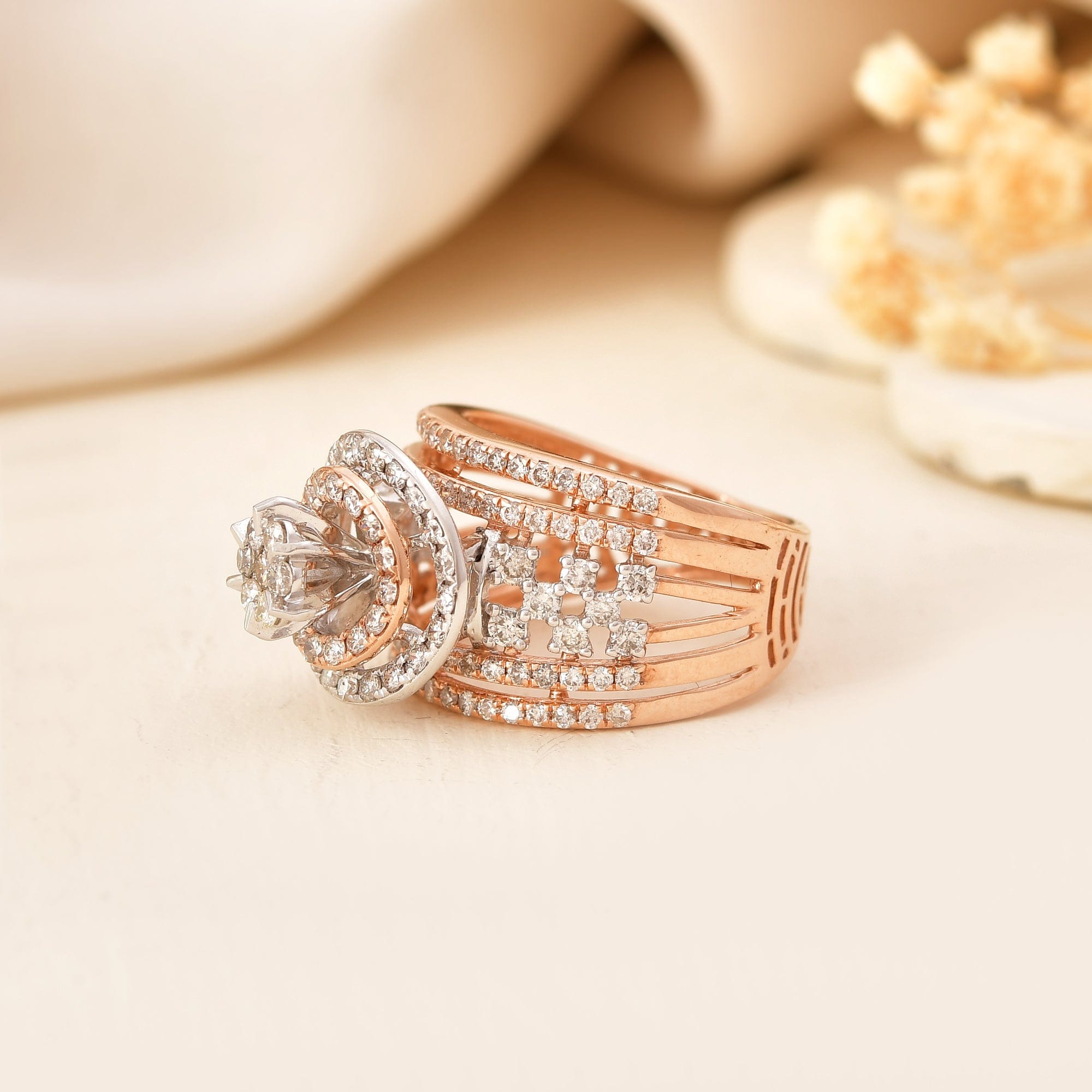 Luxury Diamond Halo Cocktail Ring For Women Wedding
