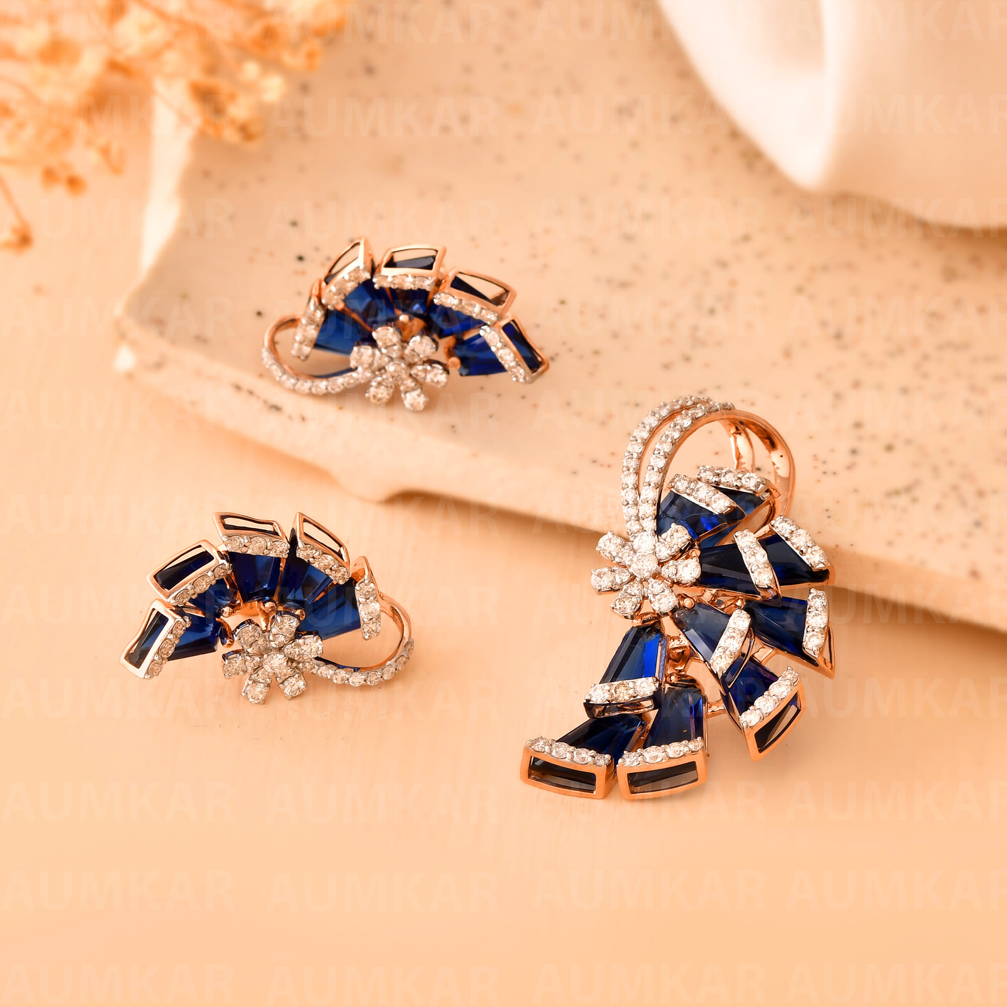 Blue Stone Diamond Floral Pendant Set For Women